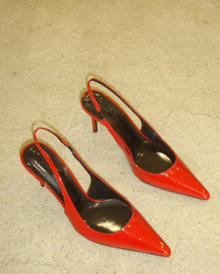 POINTED TOE PUMP RED